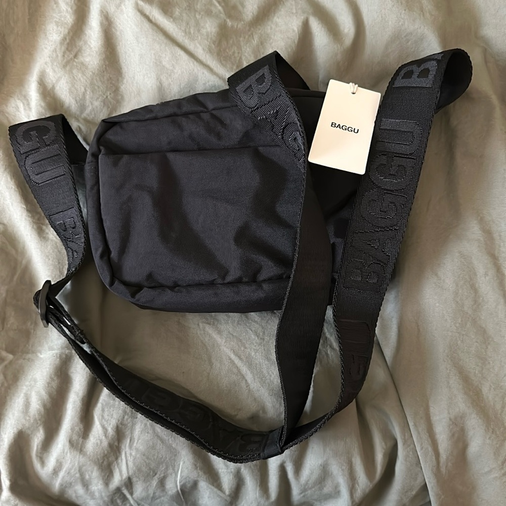Brand new Baggu Camera Bag
